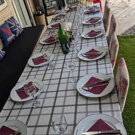 N&m ヴィラ ヴィソコ